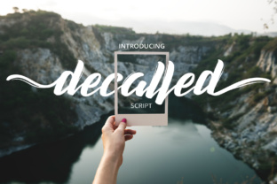 Decalled Script: A Sharp, Elegant Font for Web Design